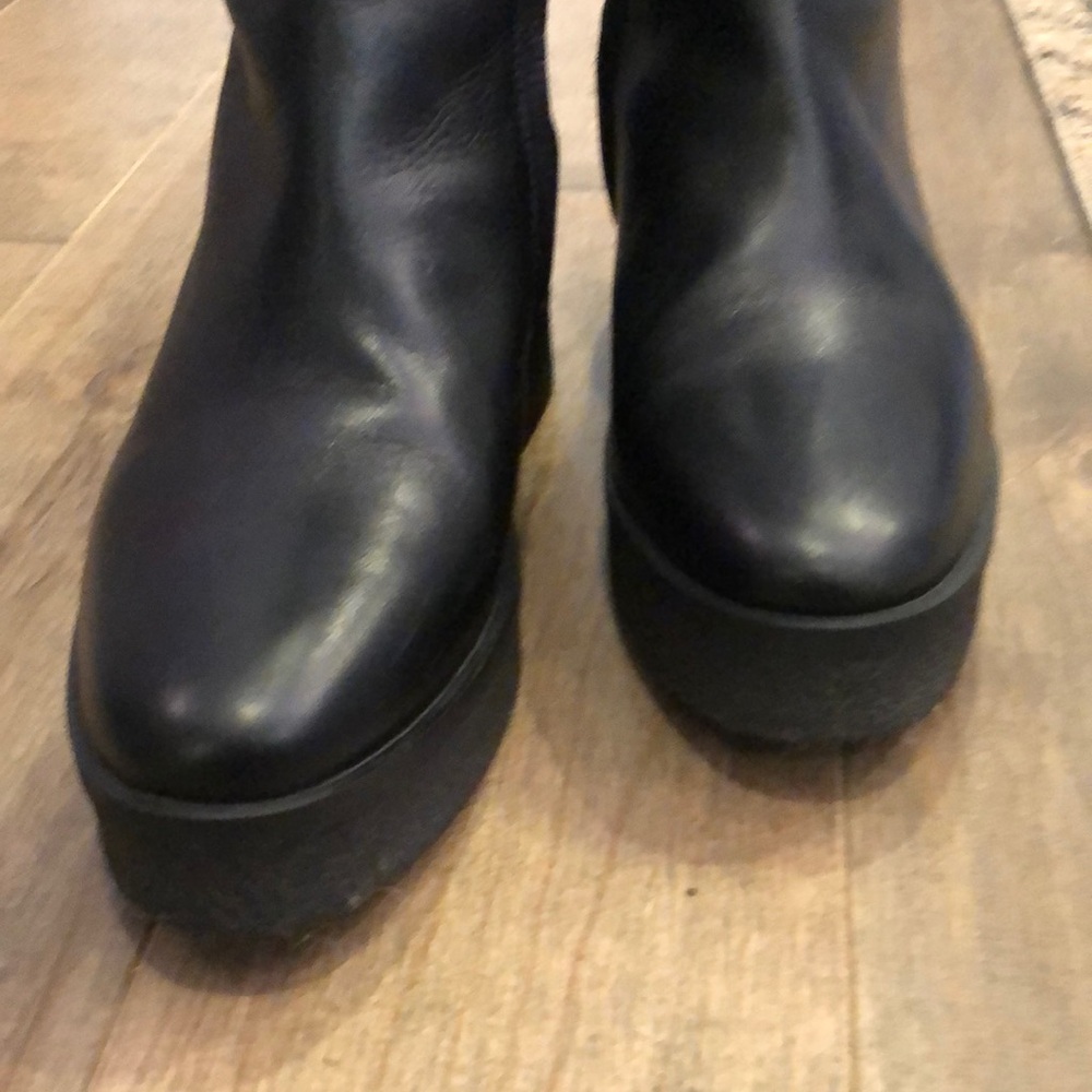 Italian Black Leather Women's Boots Like New MA&LO - Picture 3 of 5
